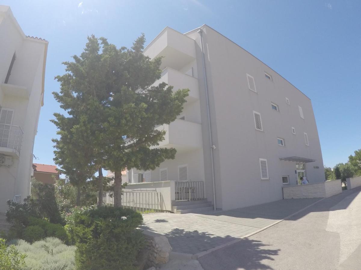 Apartament Vila Novak Novalja Zewnętrze zdjęcie